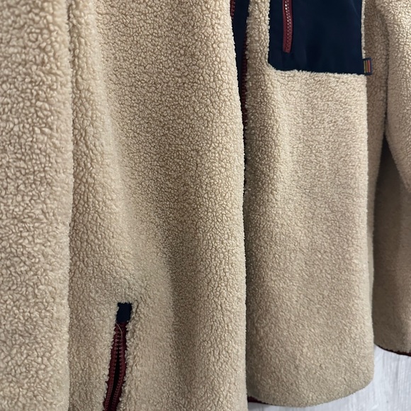 marine layer sherpa jacket - Picture 4 of 8